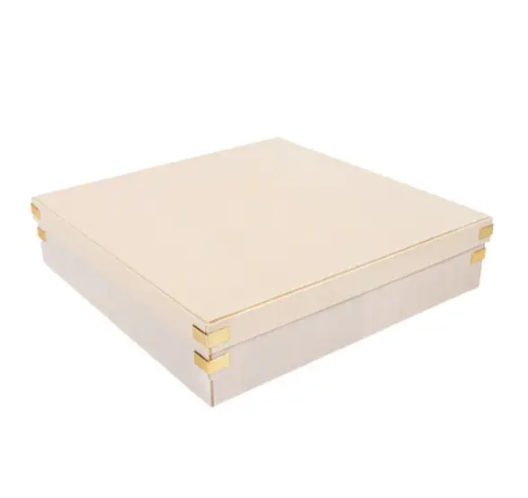 PLATEAUX RECTANG COUVERCLE WOOD 26x26x6,2 /10 DIAMETRE 11,6/9,3X11CM NATUREL KRAFTCarton
